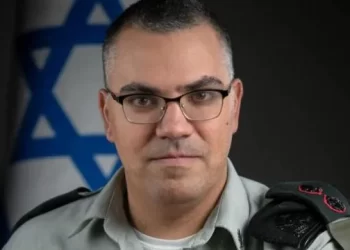 النشطاء العرب يفضحون أكاذيب أفيخاي أدرعي