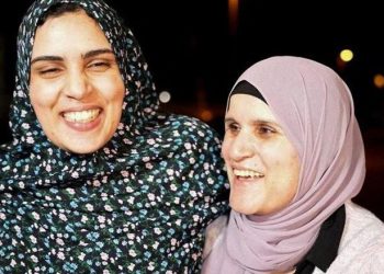 وصول الدفعة الأولى من الأسرى الفلسطينيين إلى الضفة الغربية