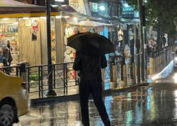 طقس الاردن .. كتلة هوائية باردة نسبياً ورطبة ورياح عاصفة