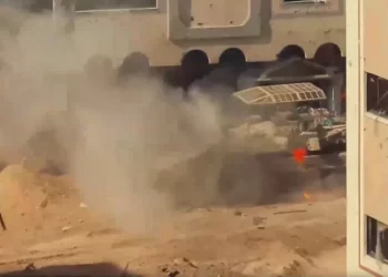 تدمير كلي أو جزئي لـ 21 آلية عسكرية إسرائيلية في قطاع غزة