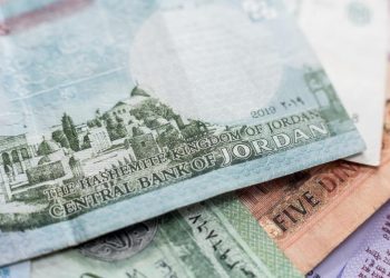 مشروع قانون موازنة 2024 بحجم 12.37 مليار دينار