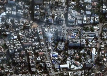 تحول ساحة حرب.. ما لا تعرفه عن مستشفى الشفاء قرب الشاطئ