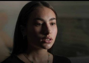 محتجزة إسرائيلية سابقة .. خشيت الموت بصواريخ إسرائيل لا حماس