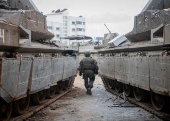 المقاومة تفجر 5 دبابات للاحتلال بصاروخين أطلقهما باتجاه غزة