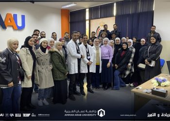 دورة اكتساب مهارات الحقن وسحب الدم في صيدلة “عمان العربية”