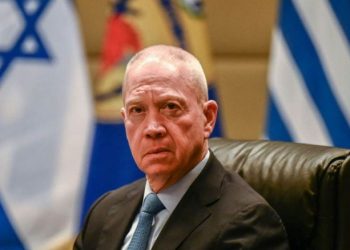 وزير الدفاع الإسرائيلي يحدد موعد نهاية الحرب على غزة