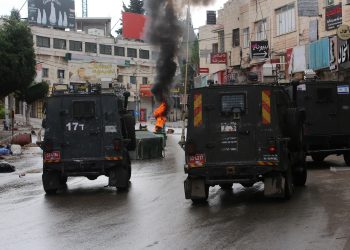 بإصابات خطرة .. قوات الاحتلال تنسحب من طولكرم بعد اشتباكات عنيفة مع المقاومة