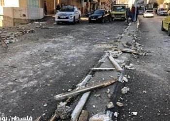 نجاة مقاومين من قصف استهدف مركبتهم وهدم منزلين في نابلس