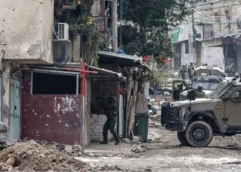 تسعة شهداء بالضفة بغارات من طائرات مسيرة.. والاحتلال يوسع عملياته