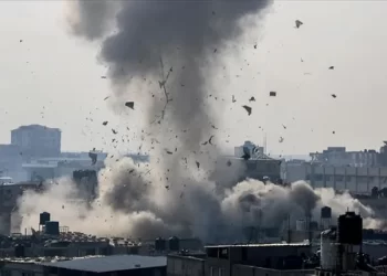 غارات إسرائيلية عنيفة في غزة و إقرار أمريكي بمحافظة حماس على قوتها