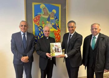 وزير السياحة .. القيسي يبحث سبل دعم الفاتيكان للحج المسيحي إلى الأردن