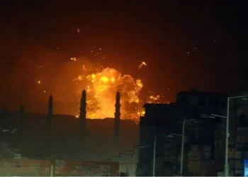 استهداف صاروخ حوثي مضاد للسفن و العدوان يطال شبكة اتصالات في تعز