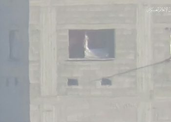 المقاومة في غزة توجه ضربات نوعية لقوات الاحتلال المتوغلة في الجنوب والشمال