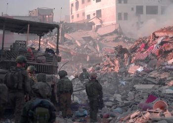 عمليات نوعية للمقاومة في خان يونس.. حشود الاحتلال وآلياته تحت النار