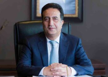 اللوزي يقدم إستقالته من رئاسة مجلس إدارة البنك الأردني الكويتي