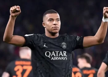 برشلونة يترقب مصير صفقة انتقال مبابي إلى ريال مدريد