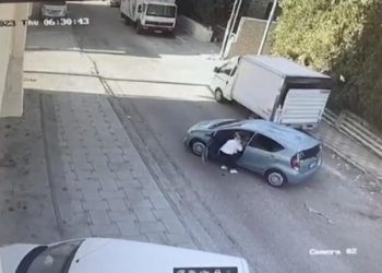 الحبس 3 سنوات لشخصين سرقا سيارة فتاة وجرَّوها على الأرض في عمان