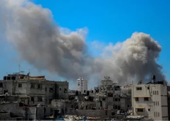 مجازر في رفح والاحتلال ينكل بالفلسطينيين في “الشفاء” ويقتحم مستشفى ناصر