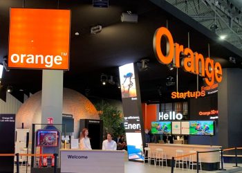 منصور.. أورنج الأردن تعمل بروح محلية ومعايير عالمية متسقة مع رؤية المجموعة