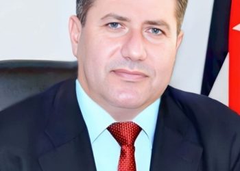 عميد كلية طب الاسنان في الجامعة الهاشمية يشارك في ندوة حوارية