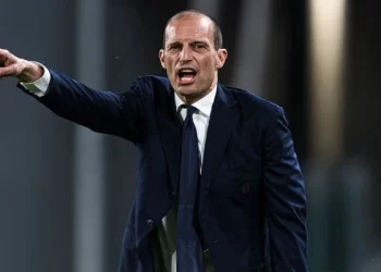 أسطورة إيطاليا يرشح أليغري لخلافة كلوب في تدريب ليفربول