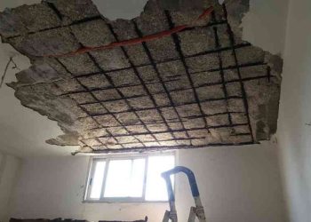 إصابة أربعيني بانهيار سقف غرفة في المفرق
