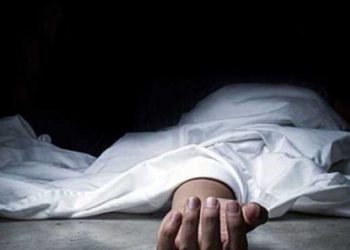 رجل يقتل زوجته بواسطة اداة حادة داخل منزلهما في جنوب عمان