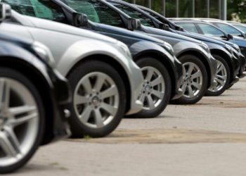 الحكومة تستثني مركبات موديل 2018 من هذا الشرط