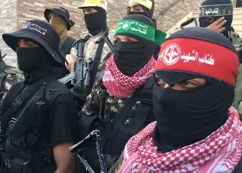 في اليوم الـ205..المقاومة تقصف مقر قيادة الاحتلال جنوب غزة ومستوطنات الغلاف