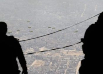 الجيش ينفذ 7 إنزالات جوية لمساعدات بمشاركة دولية على غزة