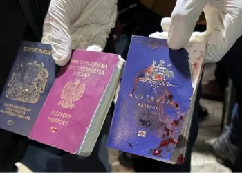 الاحتلال يغتال عاملين أجانب بمنظمة إغاثية بقصف سيارتهم في غزة