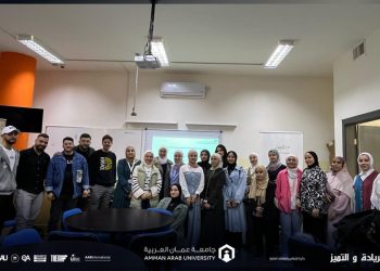 ورشة علمية لطلبة صيدلة عمان العربية بعنوان “الهندسة الوراثية”