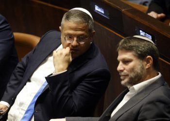 بن غفير يطالب بـ”رد جنوني” على إيران على غرار الهجوم الإسرائيلي الدامي في غزة