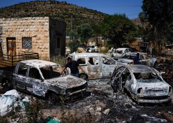 قتل وحرق.. أعنف هجوم مسلح للمستوطنين الإسرائيليين على قرى وبلدات بالضفة الغربية