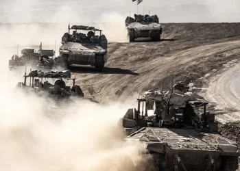 الجيش الإسرائيلي ينسحب من شمال مخيم النصيرات