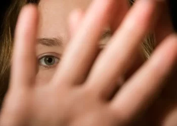 “زملكاوي متعصب” اعتاد ضرب زوجته لدى خسارة فريقه