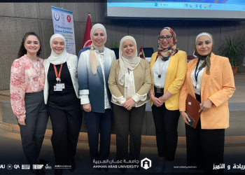 صيدلة “عمان العربية” تعزز مشاركاتها في المؤتمرات الصيدلانية الهامة