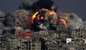 بايدن يعترف بأن القنابل الأمريكية الثقيلة قتلت مدنيين في غزة