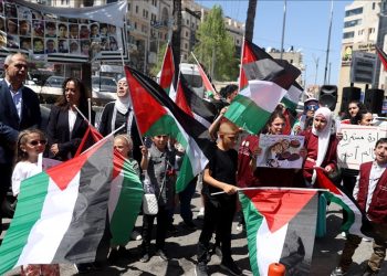 الضفة.. مسيرات فلسطينية حاشدة تنديدا بمجزرة إسرائيل في رفح