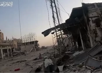 “والله ببجي”.. مشاهد مثيرة من ضرب دبابات الاحتلال في دير البلح