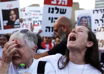 “القسام” تعلن مقتل 3 أسرى لديها في النصيرات بينهم أمريكي (شاهد)