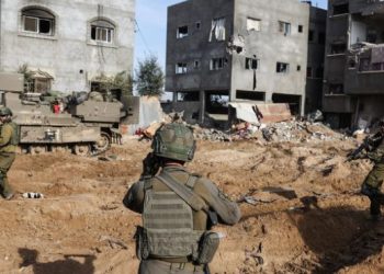 “كانا جالسين في مركبتهما”.. الاحتلال يغتال شابين خلال اقتحامه طولكرم