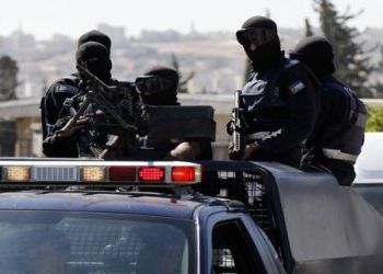 مطاردة أمنية تنتهي بضبط تاجر مخدرات