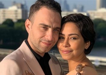 شجار وضرب بين حسام وشيرين عبد الوهاب ينتهي بالصلح في قسم شرطة