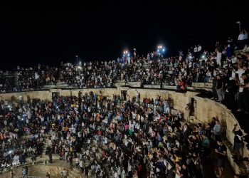 حضور جماهيري مميز في سادس ايام جرش 38