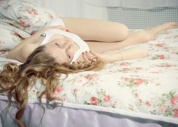 النوم لأسابيع. وباء غريب اجتاح العالم قبل مئة عام