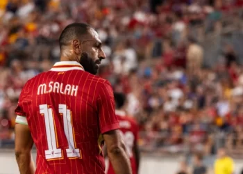 من بينهم محمد صلاح.. مستقبل ثلاثي ليفربول يشكل صداعًا للنادي