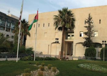 أمانة عمان تٌبلغ موظف .. إما الإستقالة أو إنهاء الخدمات بدون أي حافز