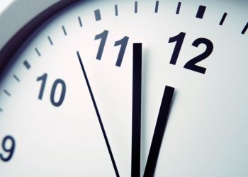 تحديد ساعات الدوام سيلحق الأذى والضرر بأصحاب المحلات