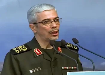 رئيس الأركان الإيراني يتوعد والاحتلال يتأهب